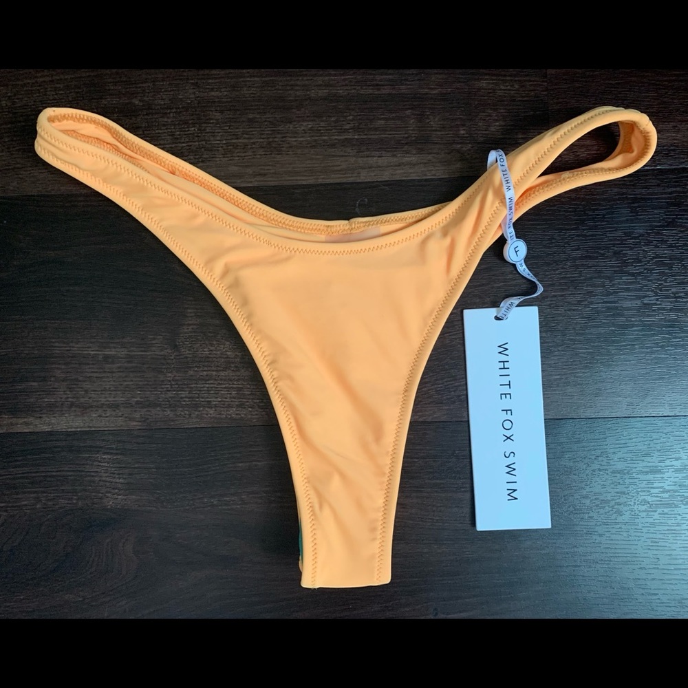 🍑 WHITE FOX BOUTIQUE 🍑 tangerine bikini bottom!